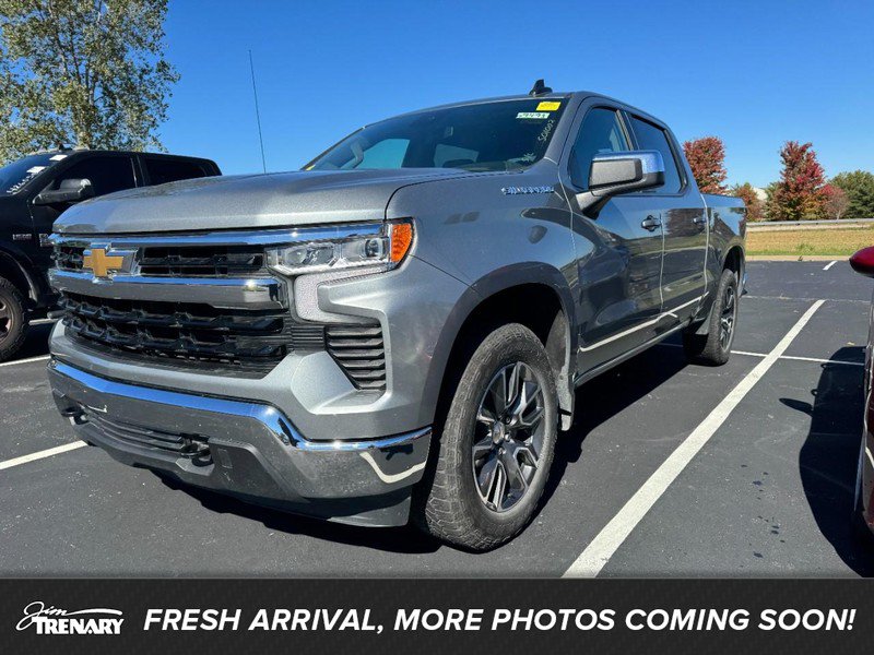 Used 2024 Chevrolet Silverado 1500 LT AWD/4WD image 1