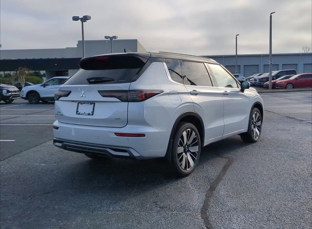 New 2026 Mitsubishi Outlander SEL FWD image 6