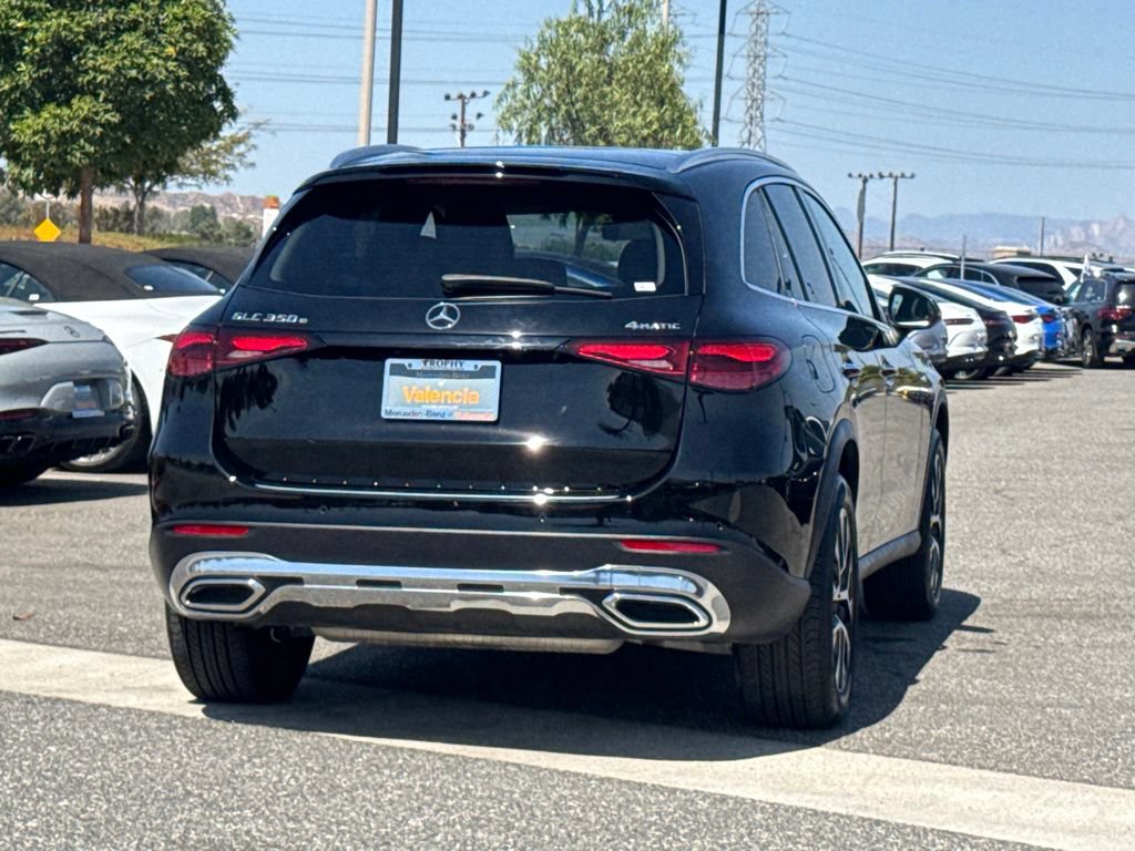 Certified 2025 Mercedes-Benz GLC 350e 4MATIC image 9