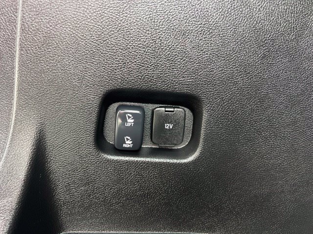 Used 2024 Ford Edge SEL w/ Convenience Package AWD/4WD image 17