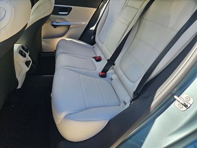 New 2027 Mercedes-Benz GLC 300 image 15