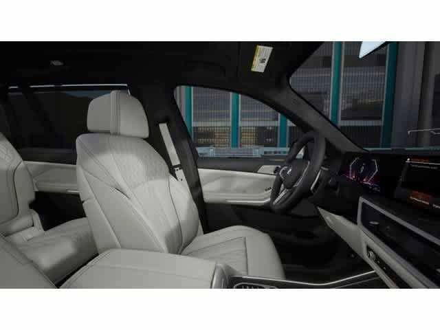 Used 2026 BMW X7 xDrive40i w/ Executive Package AWD/4WD image 9