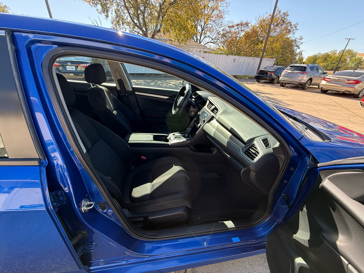 Used 2019 Honda Civic LX image 8