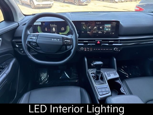 Certified 2026 Kia Sportage EX w/ EX Panorama Roof Package image 16