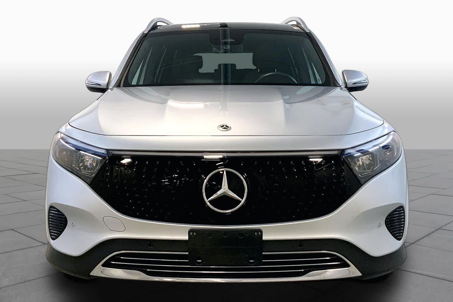 Used 2024 Mercedes-Benz EQB 300 4MATIC w/ Winter Package image 3