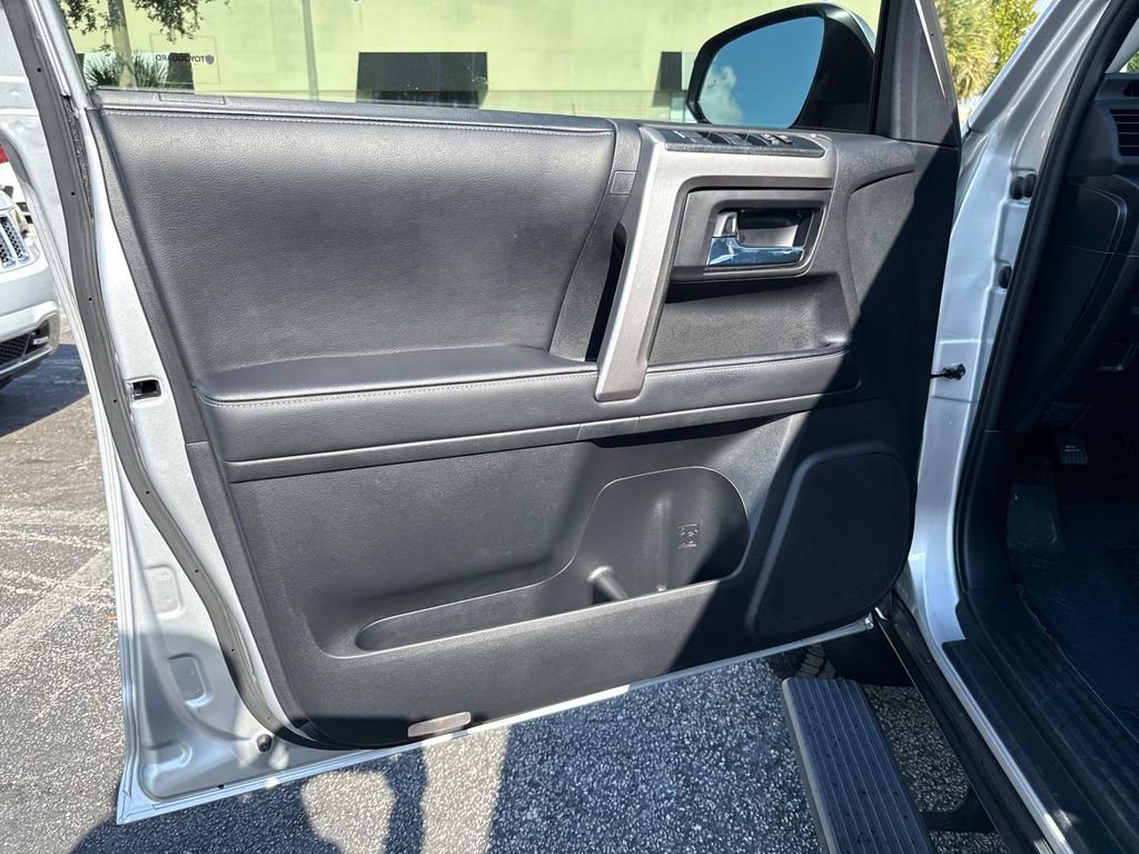 Used 2023 Toyota 4Runner SR5 Premium image 19