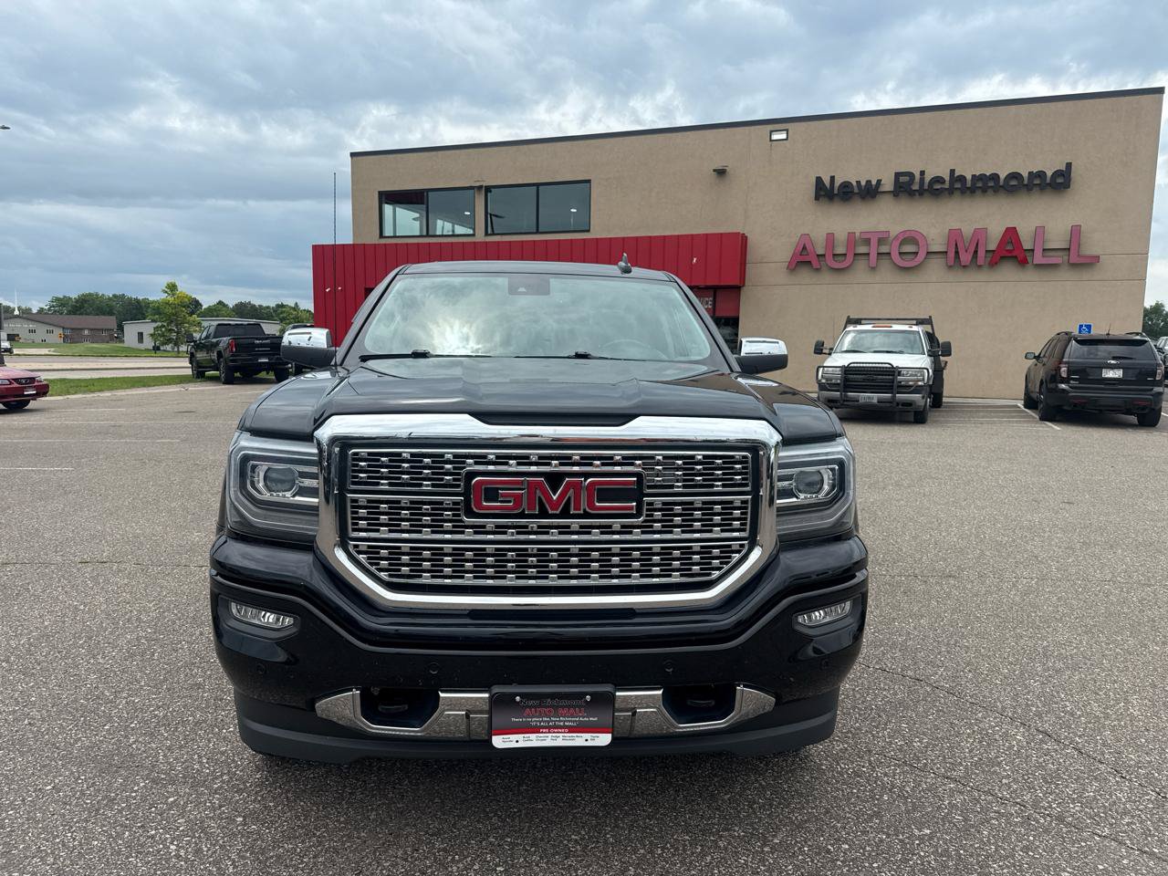 Used 2018 GMC Sierra 1500 Denali AWD/4WD image 8