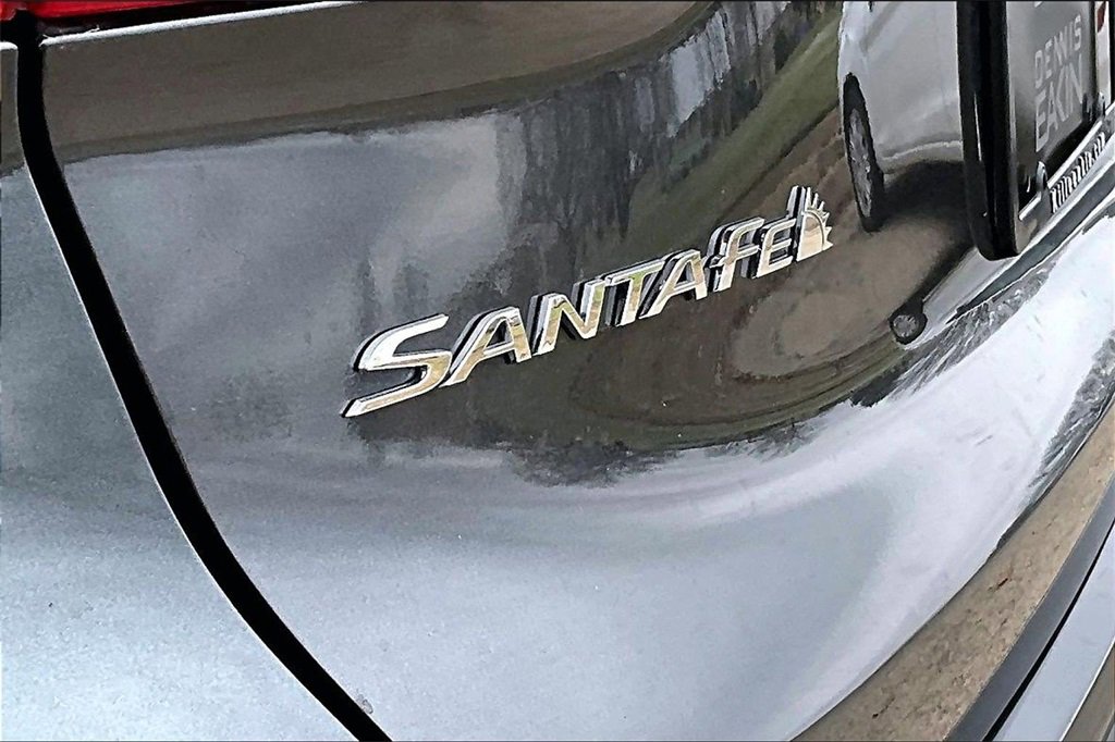 Used 2023 Hyundai Santa Fe SE image 33