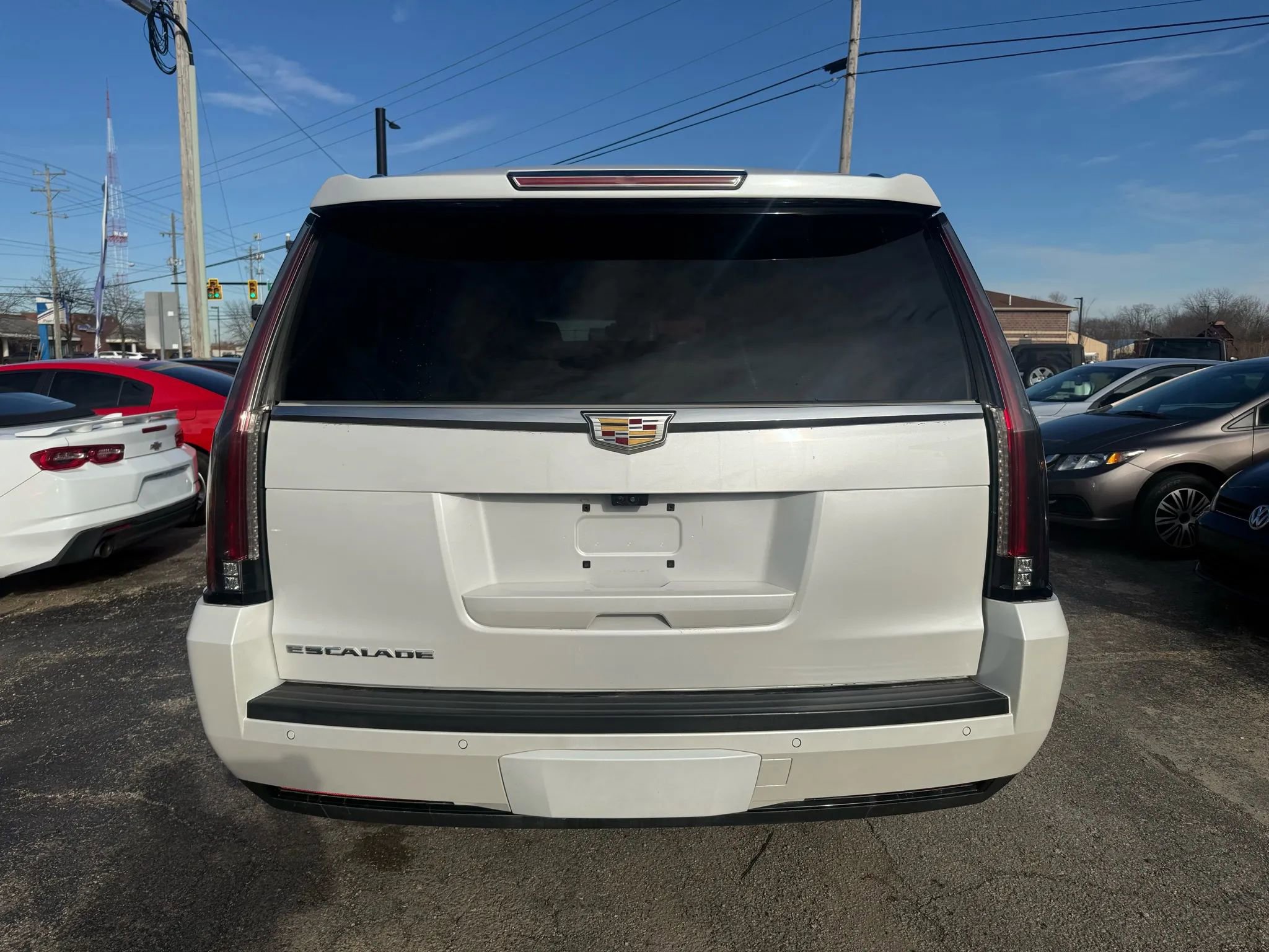 Used 2017 Cadillac Escalade ESV Luxury image 5