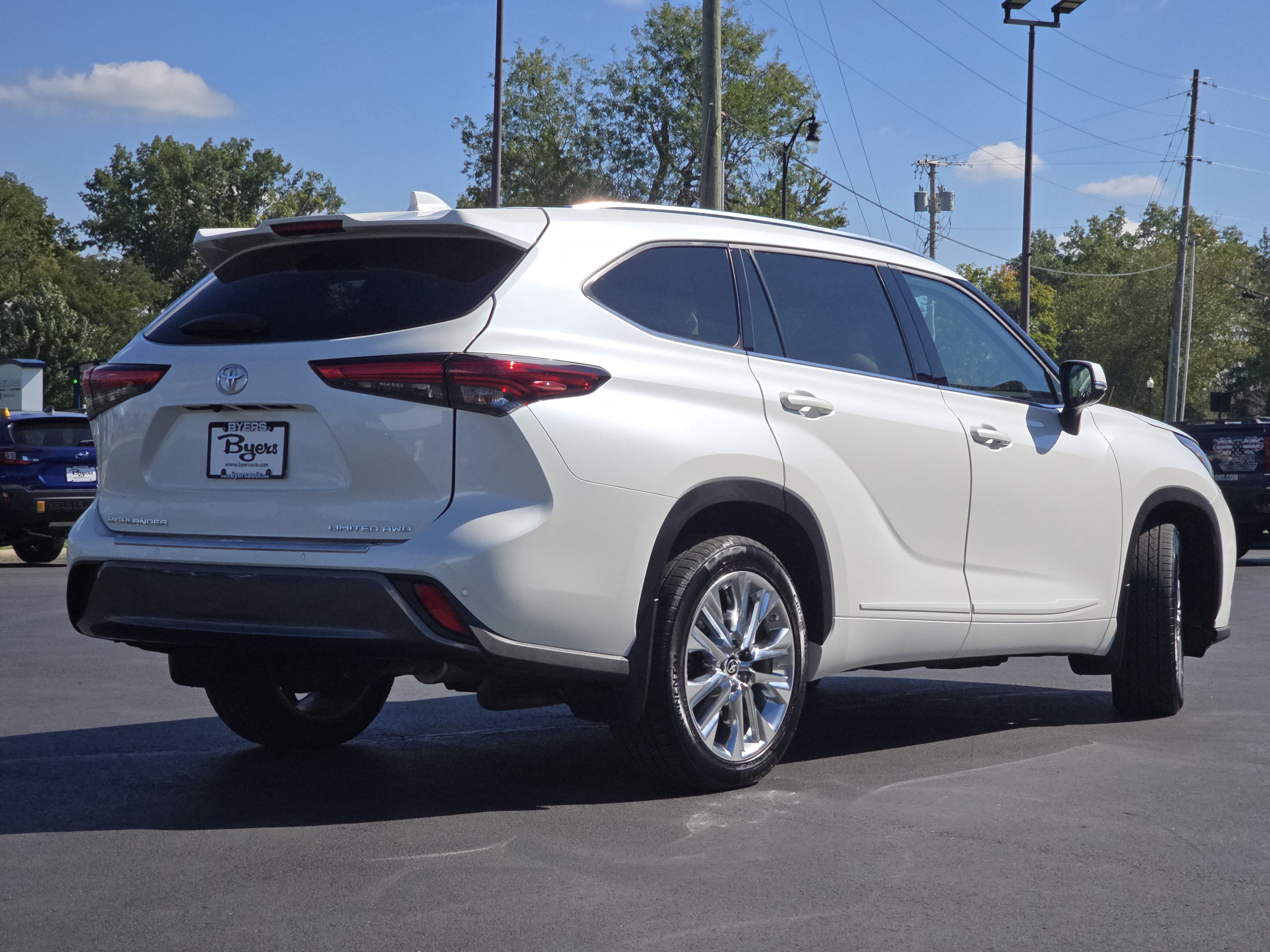 Used 2020 Toyota Highlander Limited AWD/4WD image 7