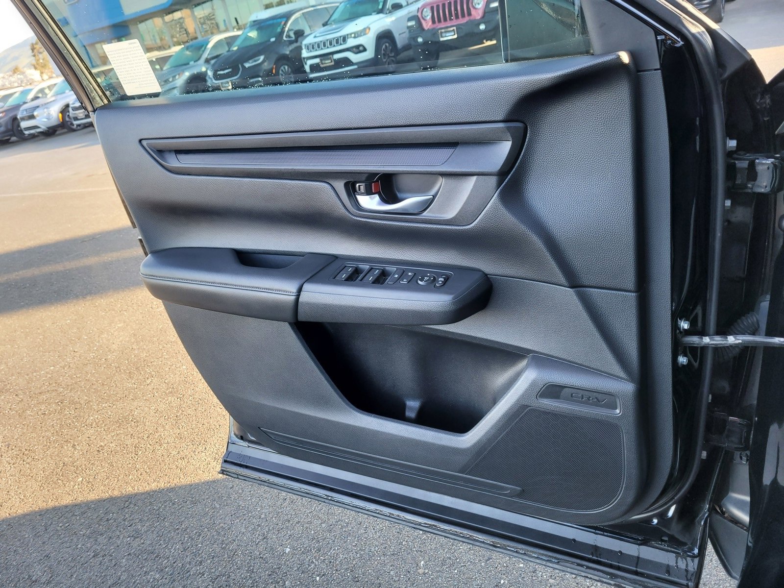 Used 2024 Honda CR-V LX image 15