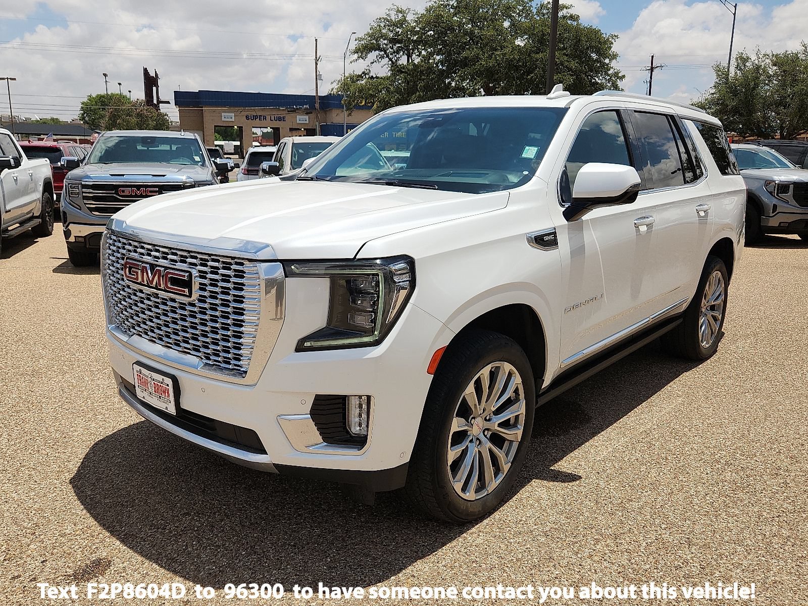 Used 2024 GMC Yukon Denali w/ Denali Reserve Package AWD/4WD image 1