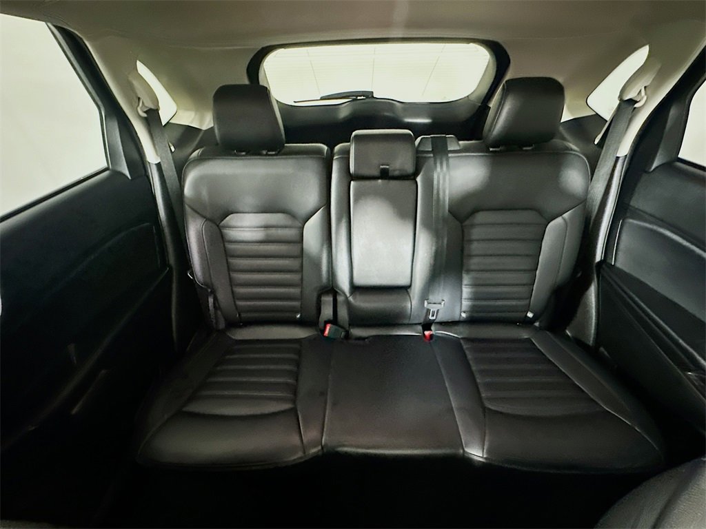 Used 2024 Ford Edge SEL image 12