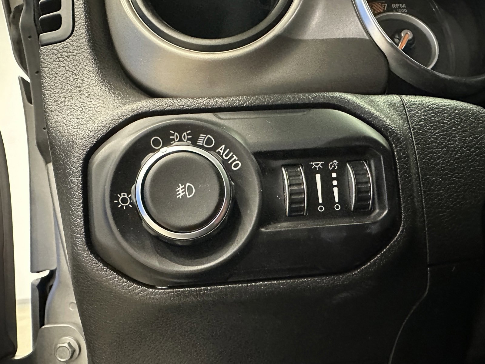 Used 2020 Jeep Wrangler Unlimited Sport S image 20