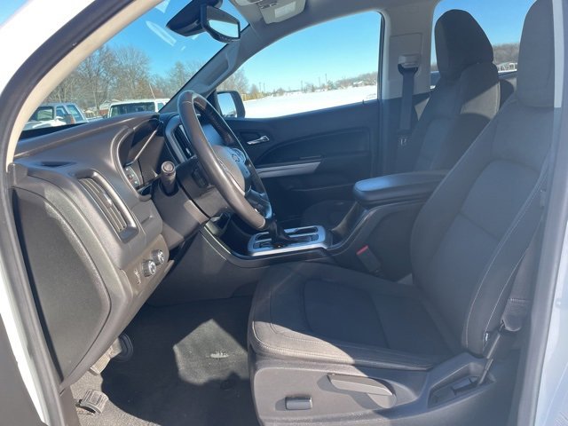 Used 2022 Chevrolet Colorado LT w/ Safety Package image 16