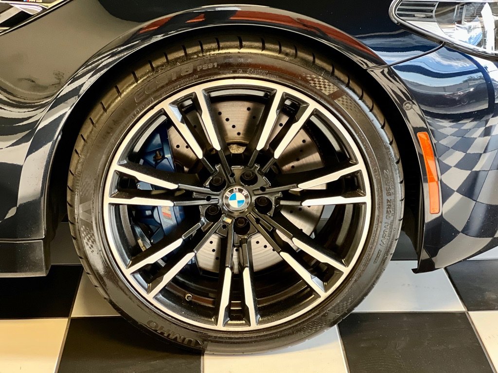 Used 2018 BMW M5 image 30