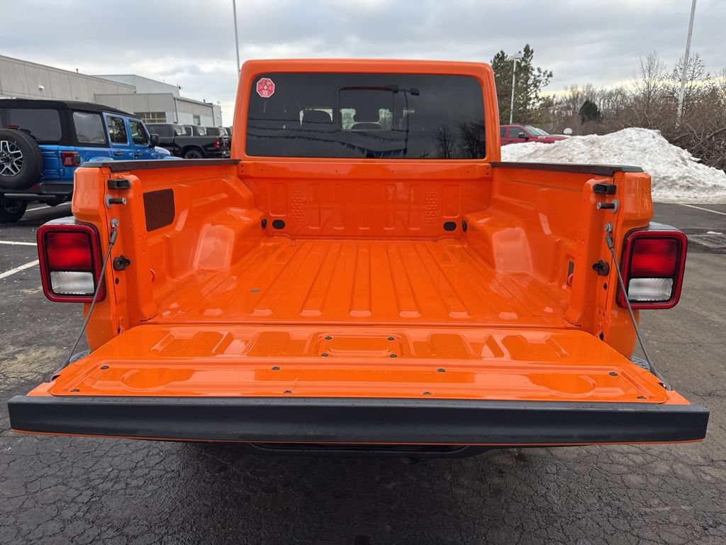 New 2025 Jeep Gladiator Sport AWD/4WD image 43