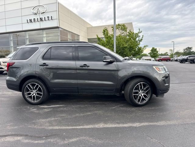 Used 2018 Ford Explorer Sport w/ Equipment Group 401A AWD/4WD image 7