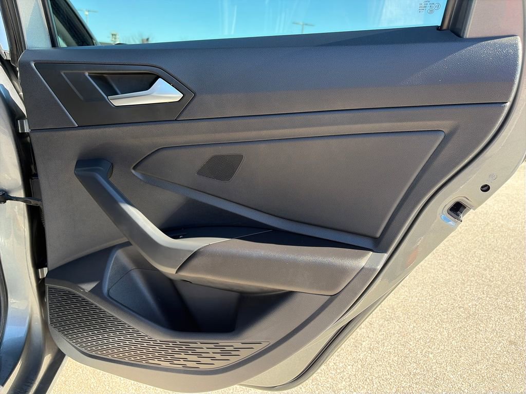 Used 2019 Volkswagen Jetta S w/ Driver Assistance Package image 32