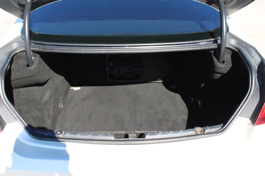 Used 2012 BMW 650i xDrive Coupe AWD/4WD image 28