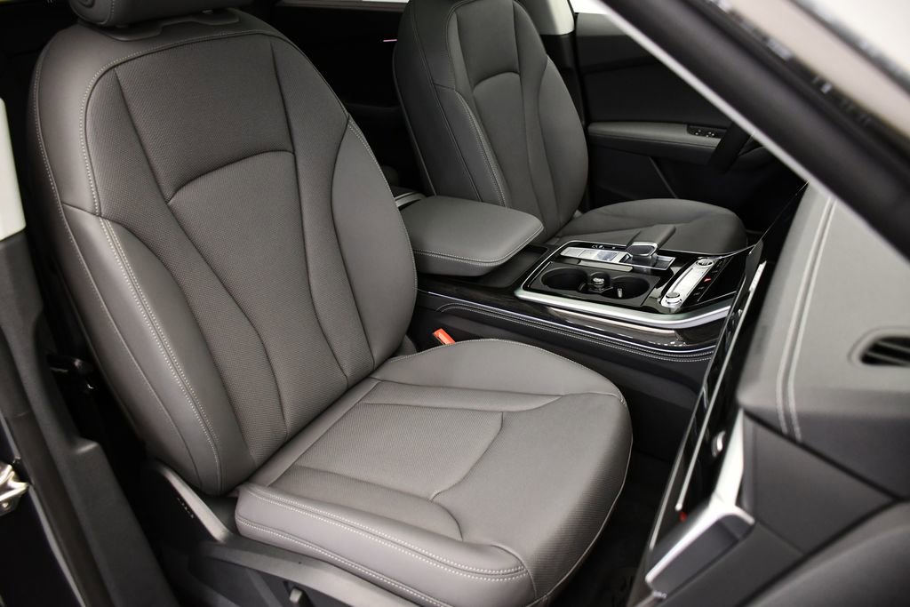 New 2026 Audi Q8 Premium Plus image 49
