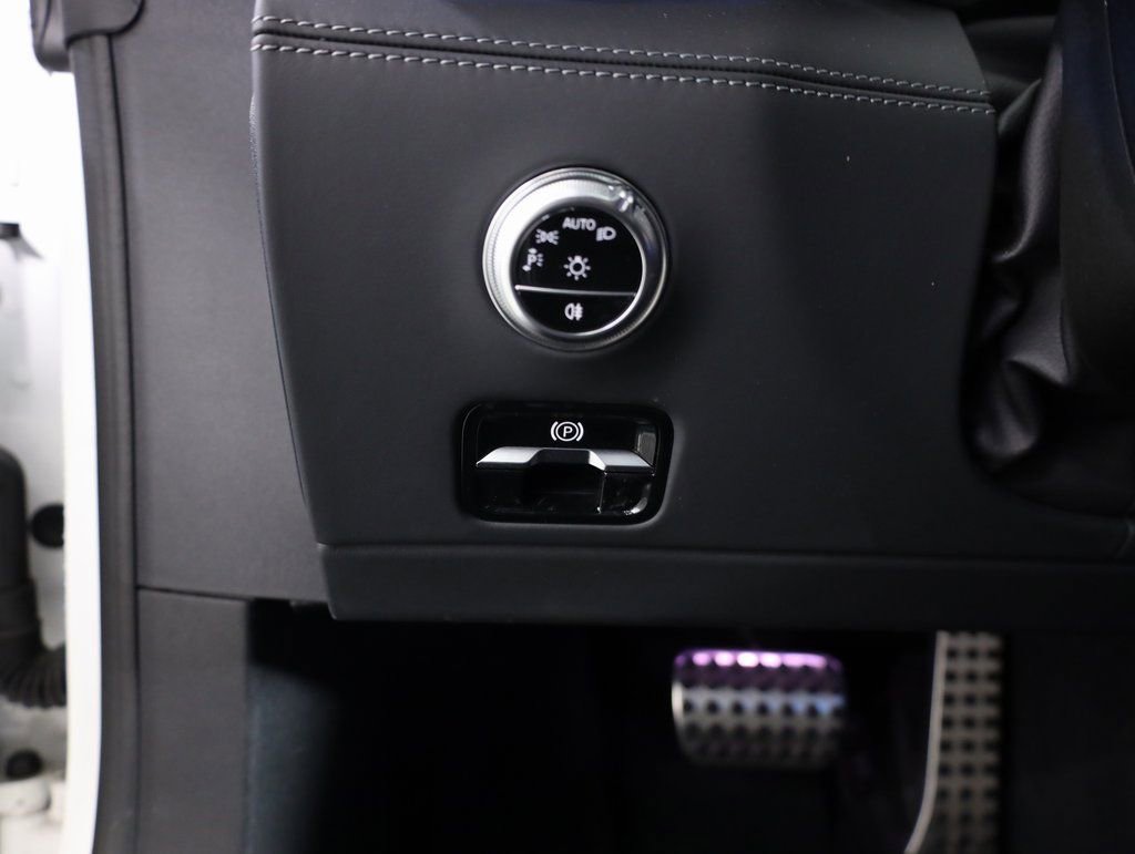 Used 2023 Mercedes-Benz SL 55 AMG 4MATIC image 17