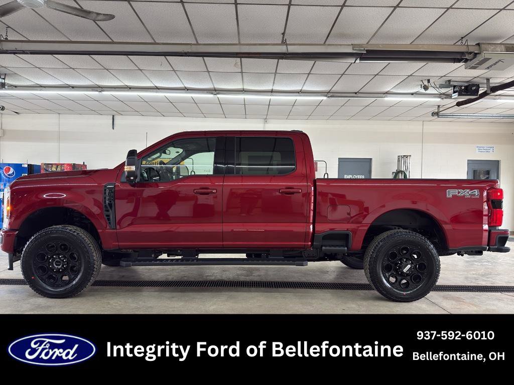 New 2026 Ford F350 Lariat w/ Black Appearance Package