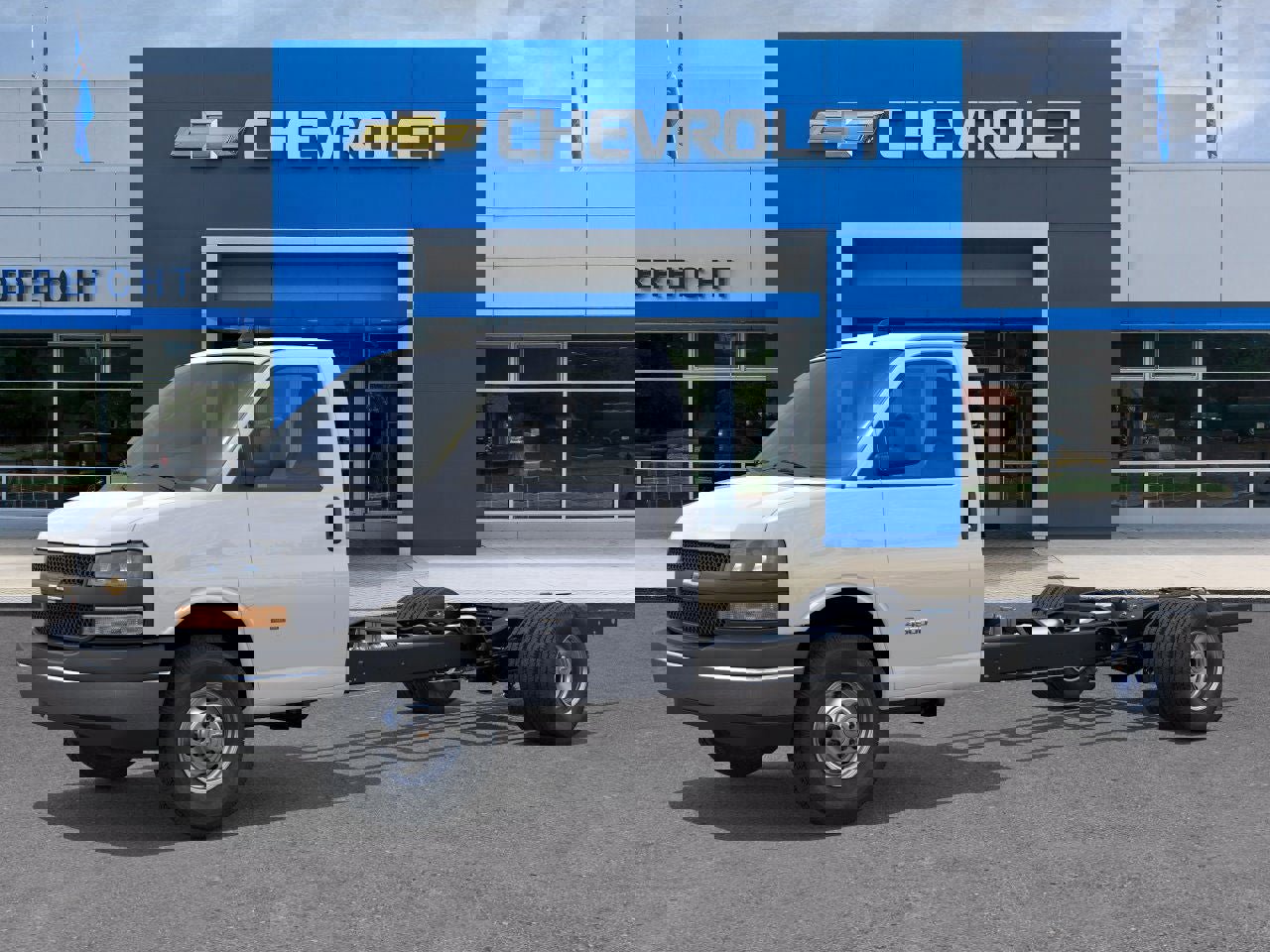 New 2025 Chevrolet Express 3500 w/ Power Convenience Package image 28