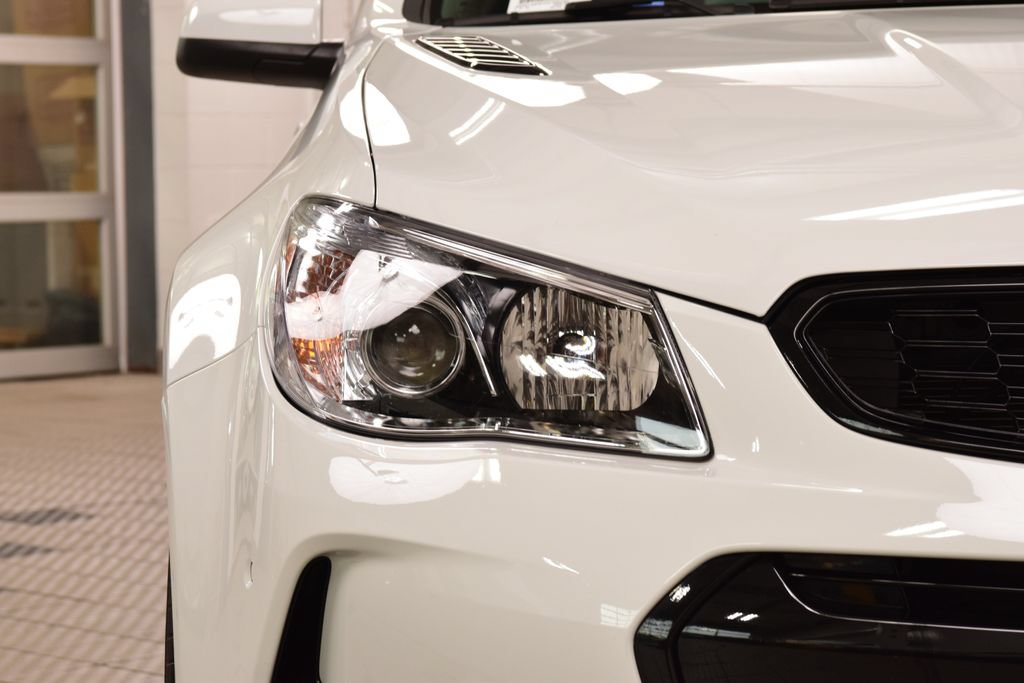 Used 2017 Chevrolet SS RWD image 12