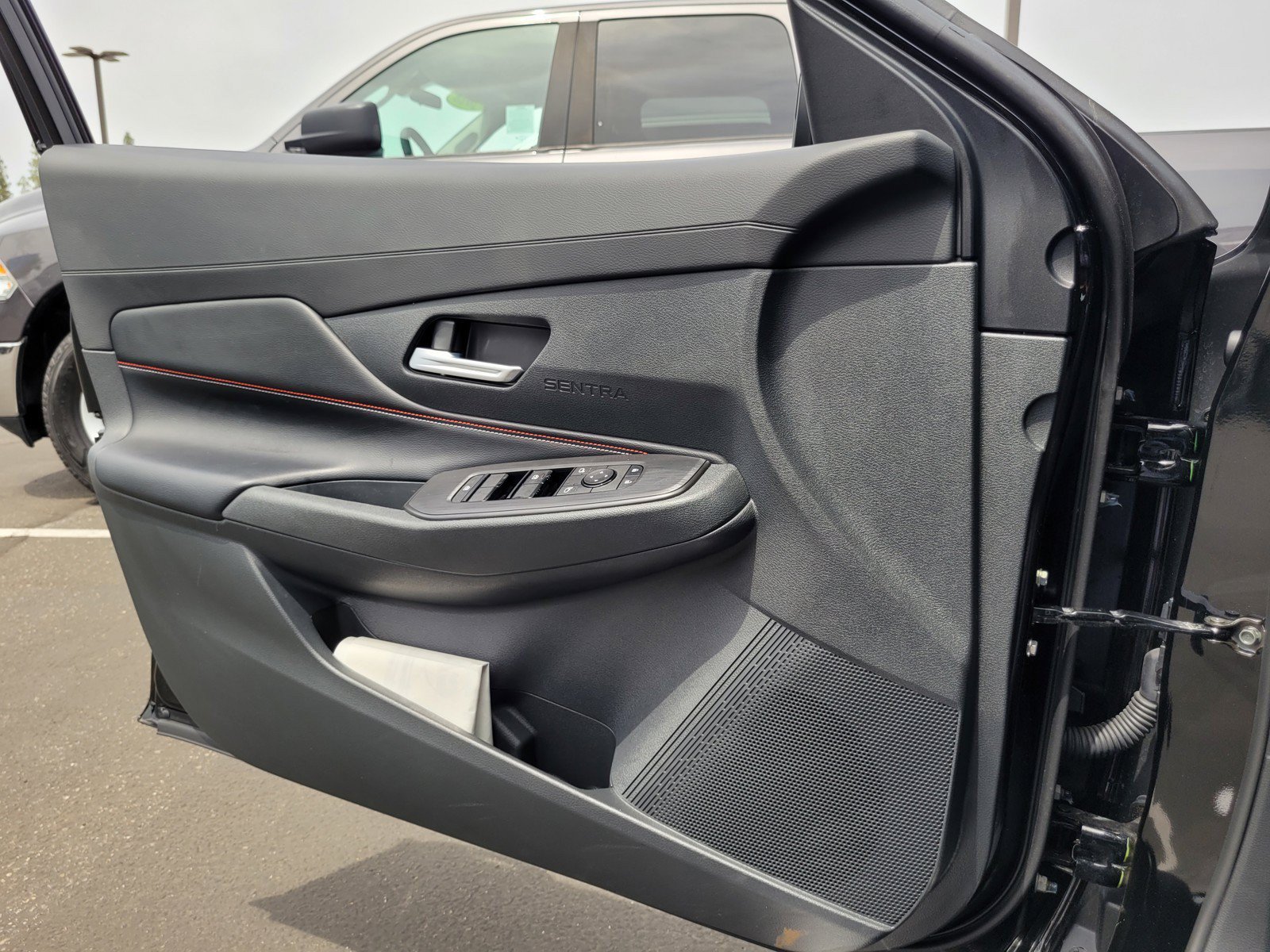 Used 2026 Nissan Sentra SR w/ Floor Mat Package FWD image 25
