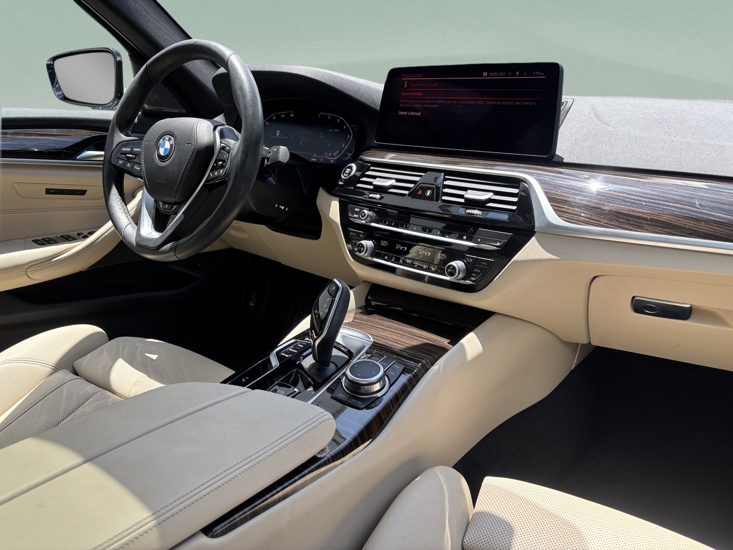 Used 2022 BMW 530i w/ Premium Package RWD image 30