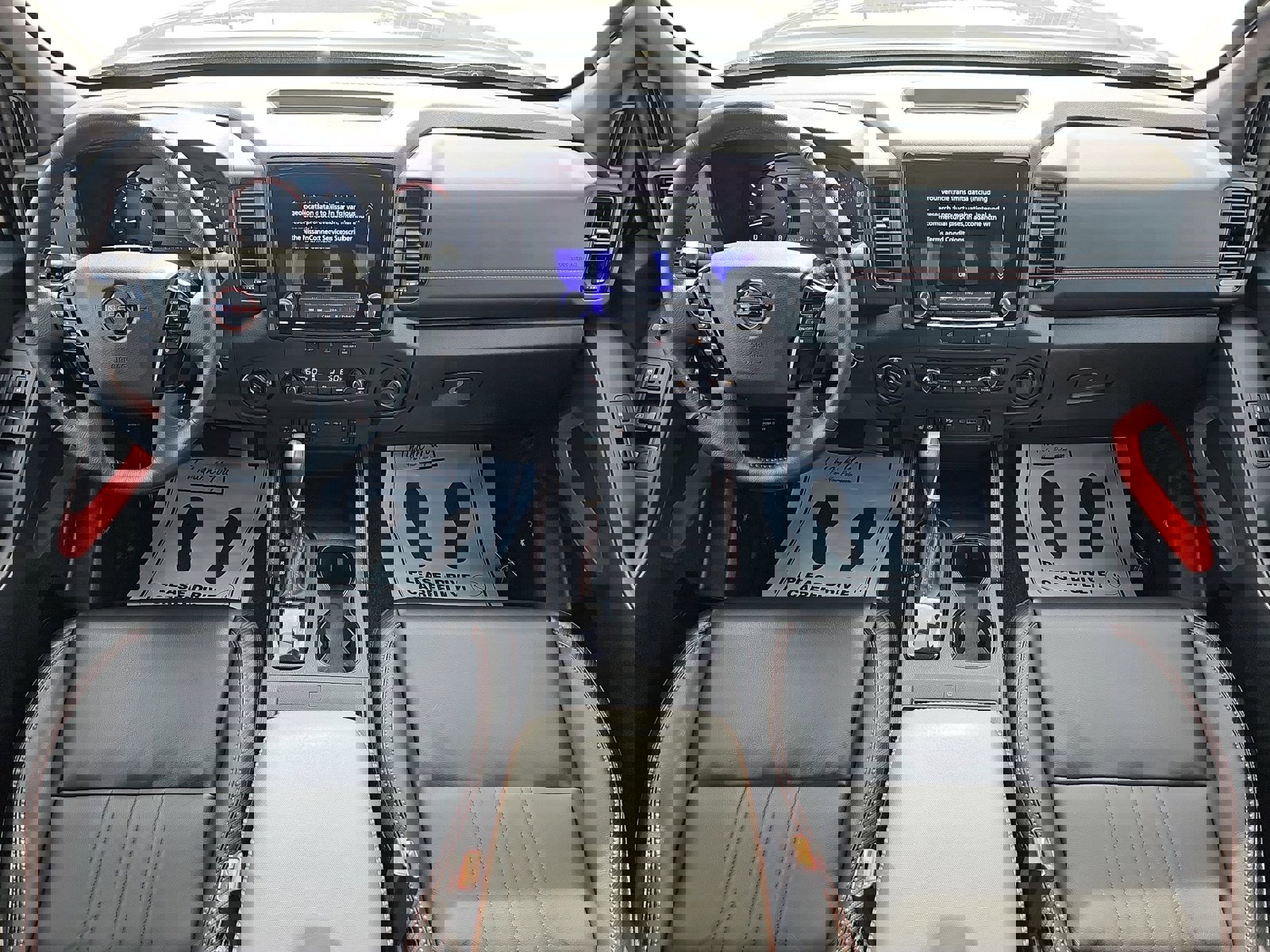 Used 2024 Nissan Frontier PRO-4X w/ Pro Premium Package image 9