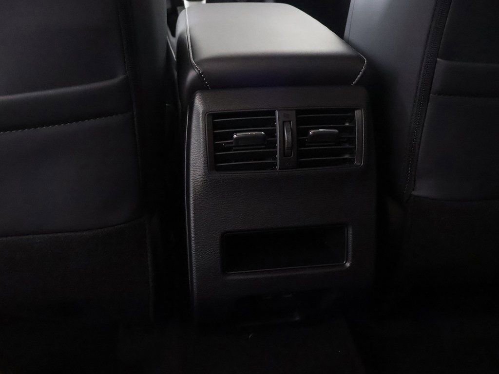 New 2026 Mitsubishi Outlander SE image 53