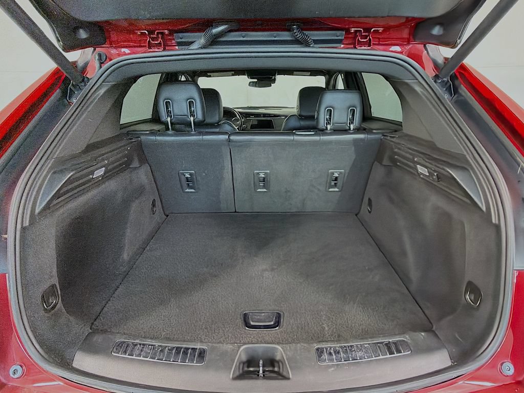 Used 2021 Cadillac XT4 Premium Luxury FWD image 27