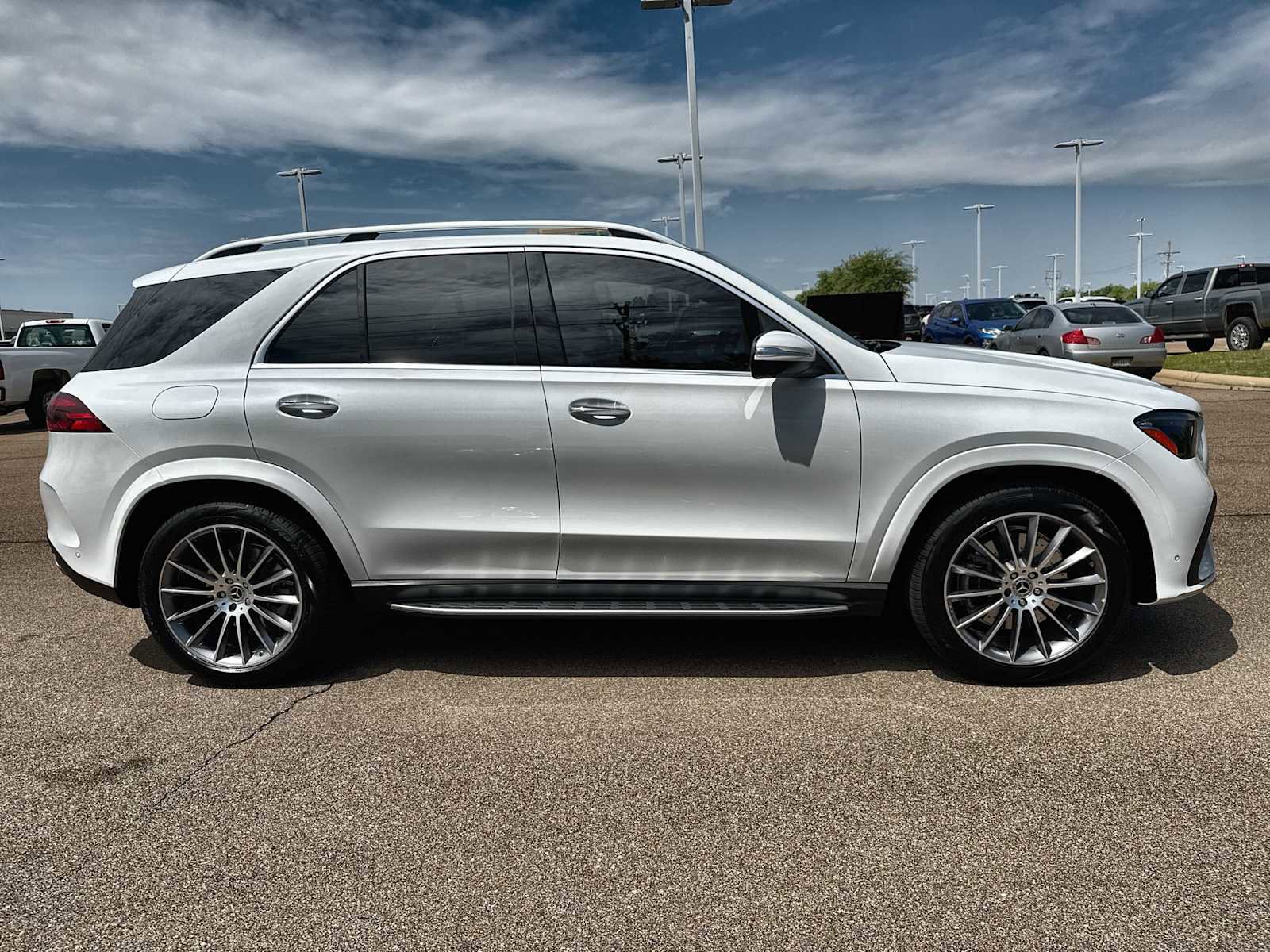 New 2026 Mercedes-Benz GLE 350 4MATIC image 10