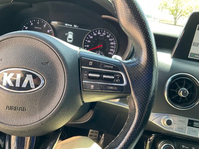 Used 2020 Kia Stinger GT2 image 25