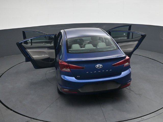 Used 2020 Hyundai Elantra SE FWD image 40