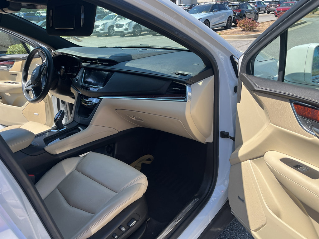 Used 2018 Cadillac XT5 Premium Luxury image 9