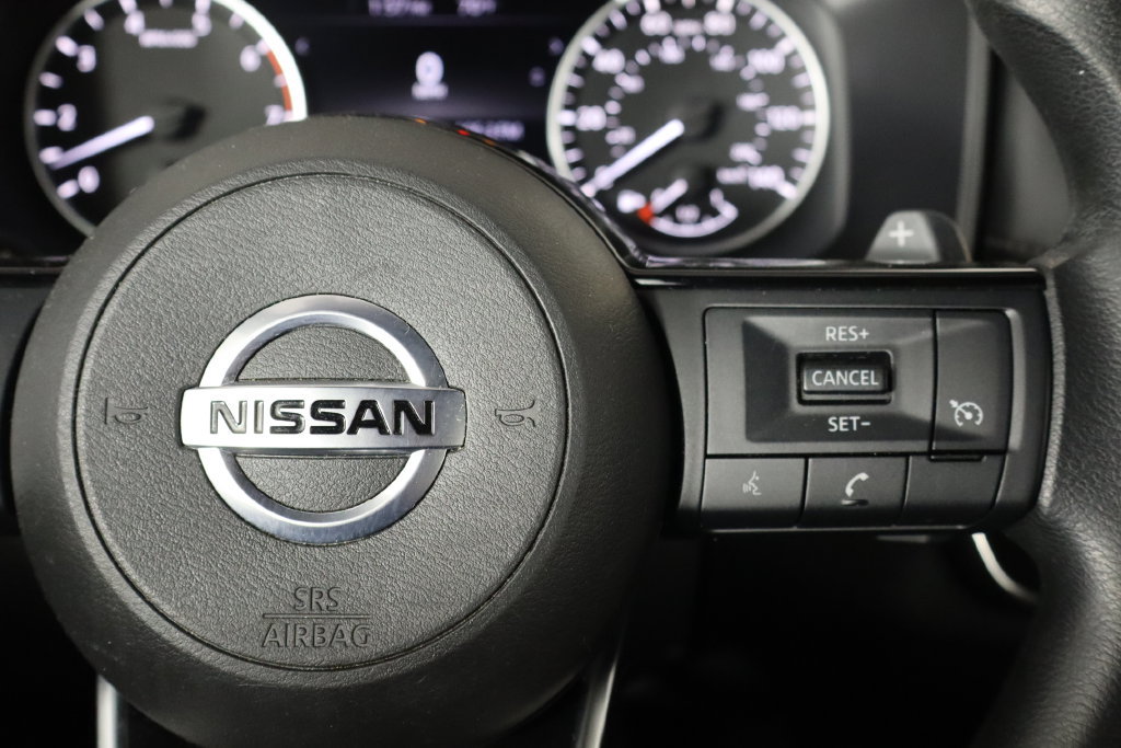 Used 2021 Nissan Rogue S AWD/4WD image 10