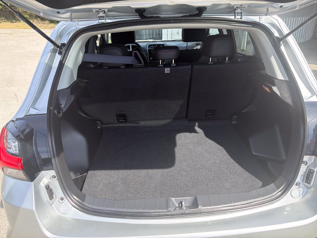Used 2026 Mitsubishi Outlander Sport SE AWD/4WD image 9