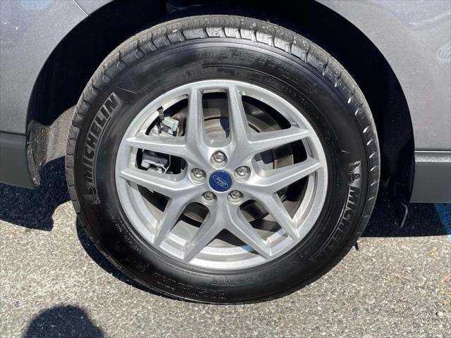 Used 2022 Ford Edge SEL w/ Convenience Package image 9