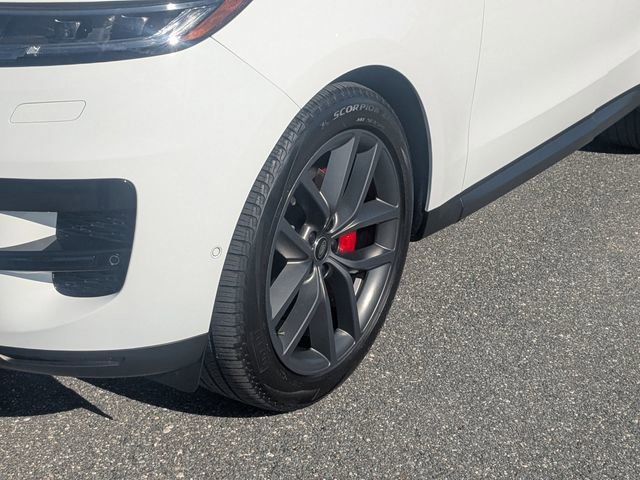 Used 2024 Land Rover Range Rover Sport SE image 10