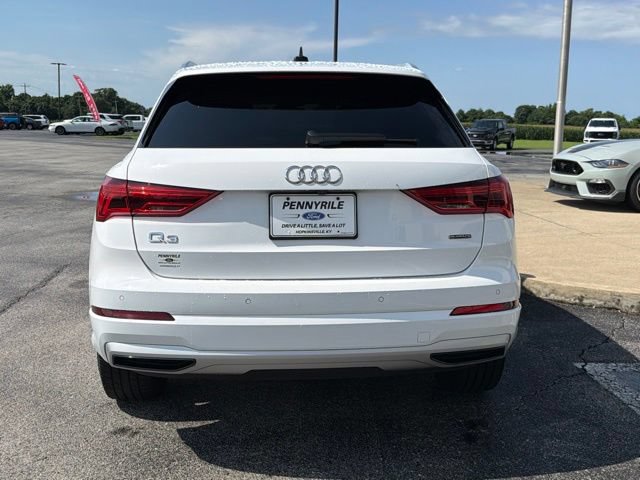 Used 2020 Audi Q3 2.0T Premium w/ Convenience Package AWD/4WD image 6