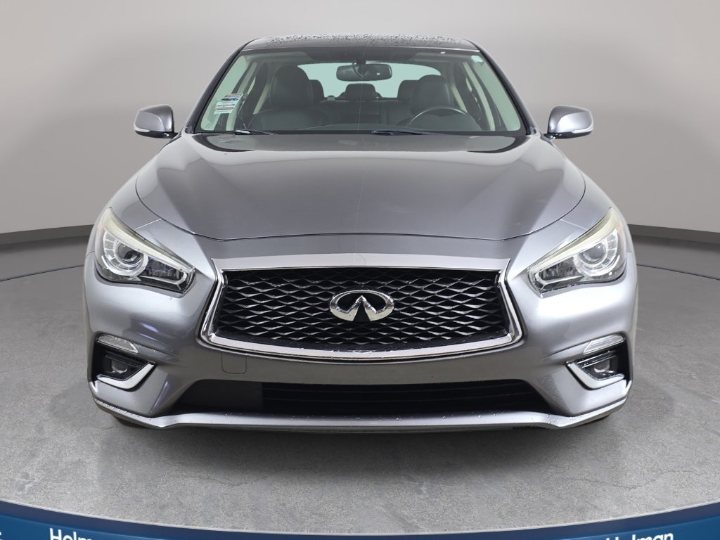 Used 2019 INFINITI Q50 Luxe w/ Essential Package (3.0T Luxe) AWD/4WD image 3