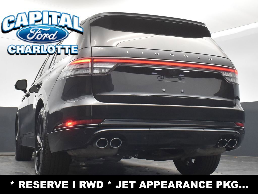 Used 2025 Lincoln Aviator Reserve w/ Jet Appearance Package image 29