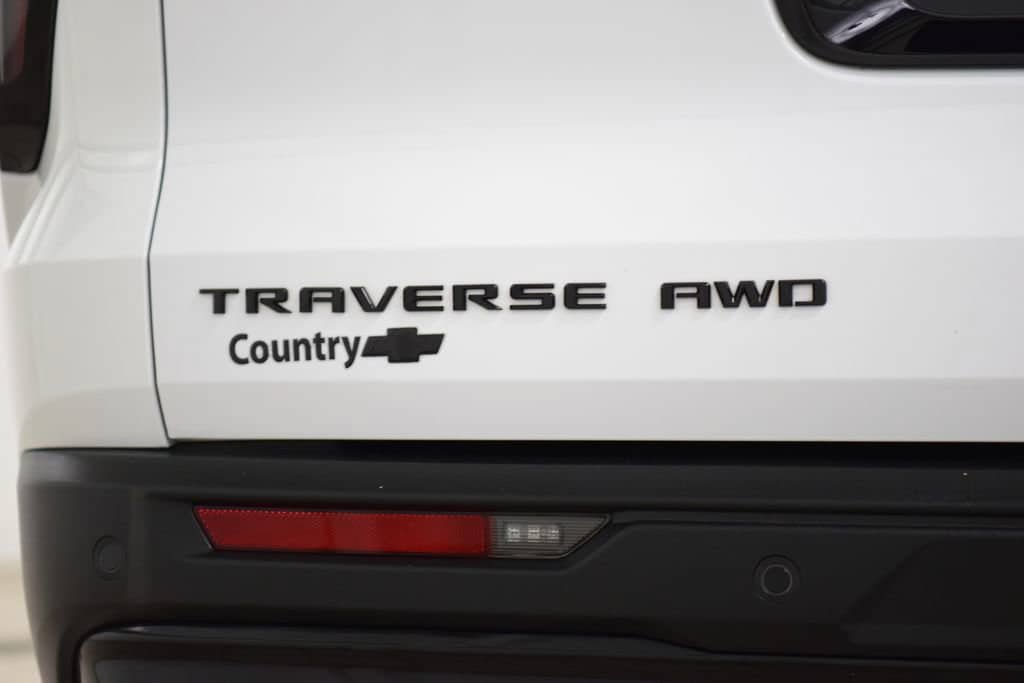 Used 2024 Chevrolet Traverse LT w/ Midnight/Sport Edition AWD/4WD image 22