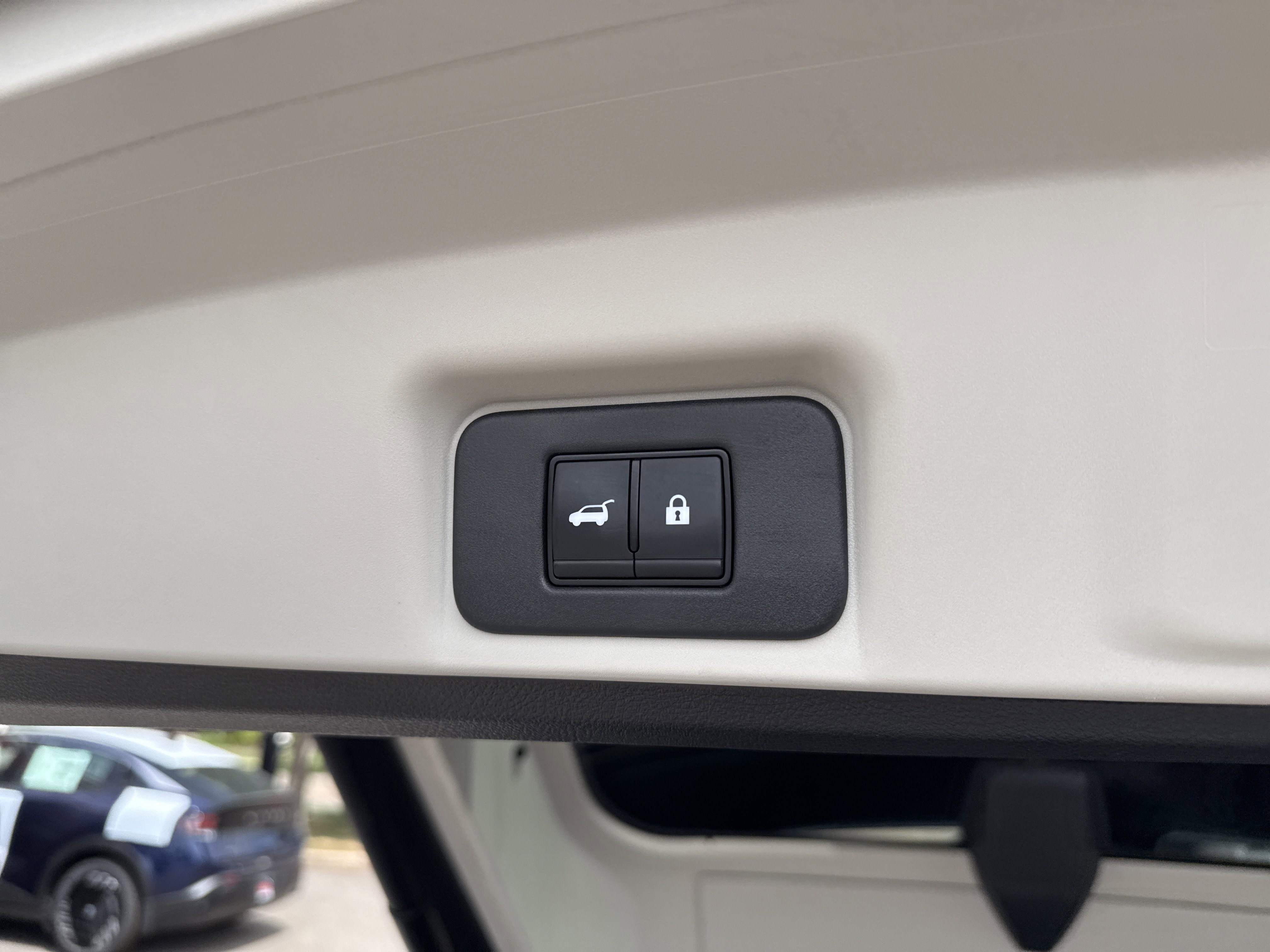 Certified 2025 Nissan Ariya AWD image 16