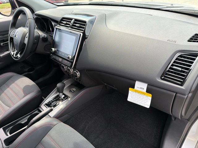 New 2026 Mitsubishi Outlander Sport SE AWD/4WD image 9