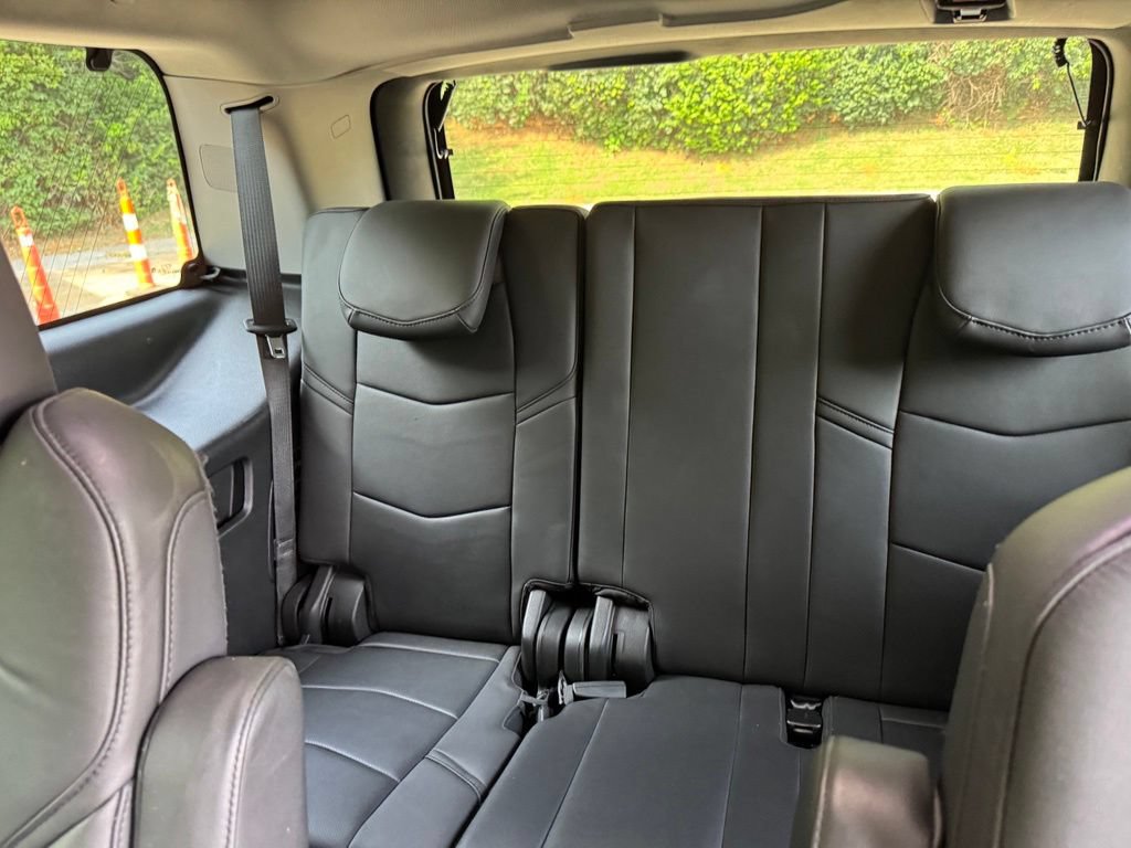 Used 2020 Cadillac Escalade Luxury AWD/4WD image 22