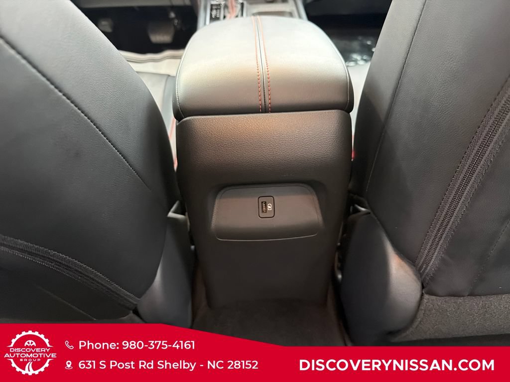 Certified 2025 Nissan Sentra SR w/ SR Premium Package FWD image 37